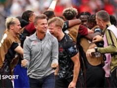 ‘Vocês são heróis canadenses’ – os anfitriões esquecidos que fazem história na Copa do Mundo