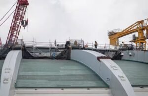 Renovações do Stade Olympique: a escolha de todas as renovações de fond en comble