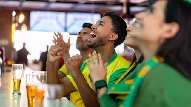 brazilian-football-fans-bar-fox-news-001.jpeg