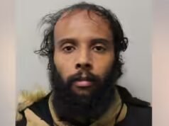 Homem somali nascido na Grã-Bretanha que usou 100 contas falsas para chantagear jovens muçulmanos condenados a 16 anos de prisão