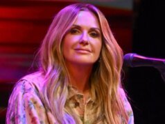 Carly Pearce diz que um problema cardíaco a deixou com medo de um ataque cardíaco: ‘Meu coração está bem?’