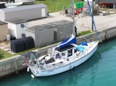 Investigadores da Guarda Costeira dos EUA nas Bahamas procuram evidências de caso americano desaparecido
