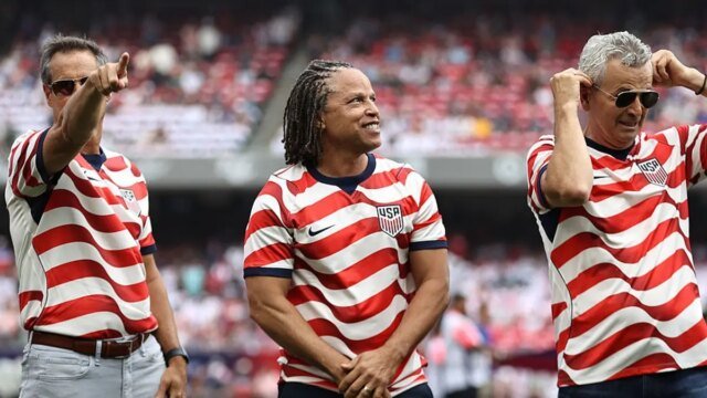 cobi-jones-usmnt.jpeg