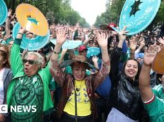 Os mexicanos perseguem uma onda recorde mundial – mas será que a tendência é mesmo mexicana?