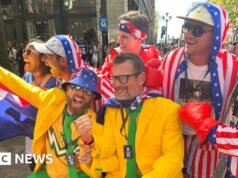 Assista: Torcedores da Copa do Mundo reagem à derrota dos EUA sobre a Austrália e chegam às oitavas de ultimate