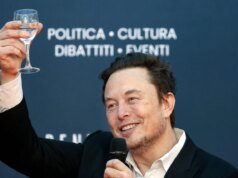 Relatório afirma que a SpaceX planeja lançar teste de knowledge middle espacial até o last de 2027