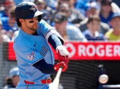 Blue Jays tentam se recuperar da agressão contra Cubs