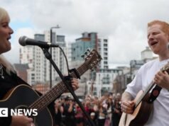 Professor abandona férias para fazer dueto com Ed Sheeran