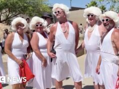 Sósias de Marilyn Monroe se reúnem para comemorar seu 100º aniversário
