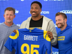 Myles Garrett vê a troca para Rams como um caminho para o sucesso pós-temporada
