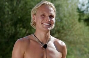 O jogador de futebol profissional de Love Island quebra o silêncio após uma saída chocante, dias depois de entrar como uma bomba