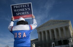 Suprema Corte mantém proibição estadual de atletas transgêneros em esportes femininos e femininos