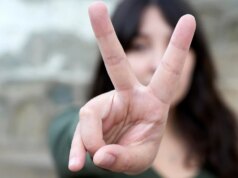 Os hackers podem extrair suas impressões digitais de fotos on-line? Os especialistas explicam.