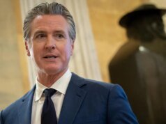 Newsom propõe imposto federal bilionário e IA "patrimônio público" fundo