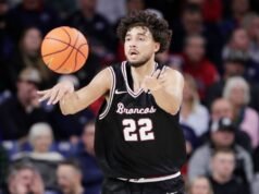Raptors selecionam o atacante Allen Graves em 19º lugar geral no Draft da NBA
