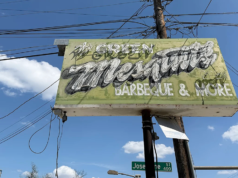 Ação movida depois que árvore apelidada de ‘Widow Maker’ esmaga fatalmente um homem em uma churrascaria no Texas