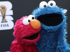 ‘Não faça disso uma coisa:’ Elmo escolhe a seleção dos EUA para a Copa do Mundo, ainda ama a todos
