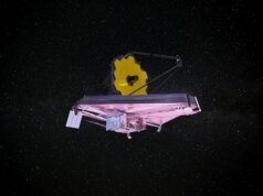 Webb revela um mundo alienígena rosa envolto em nuvens de sal