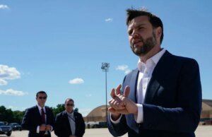 JD Vance chega à Suíça para se juntar a Kushner e Witkoff na nova rodada de negociações com o Irã