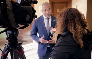 A promotora distrital do Mississippi, Jody Owens, renuncia após se declarar culpada em caso de suborno federal: relatório