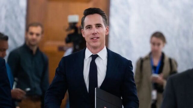 josh-hawley-gender-bill.jpg
