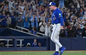 Alimentado por um tapa de velo, Varland surge como o ás do bullpen dos Blue Jays