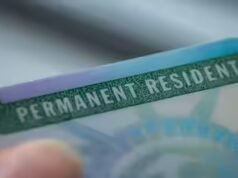Ordem da Suprema Corte sobre titulares de Inexperienced Card: os funcionários da fronteira podem negar a reentrada de cidadãos permanentes se eles forem acusados de crime