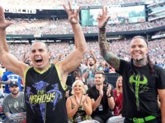 Jeff Hardy, 48, volta no tempo com um mergulho selvagem enquanto os Hardys ganham títulos de tag da TNA no Slammiversary