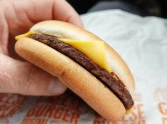 A rede de fast-food favorita da América chamada: McDonald’s conquista corações, mas não o melhor hambúrguer, diz pesquisa