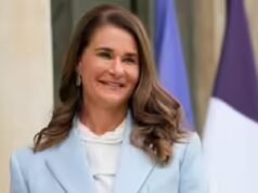 Frase do dia de Melinda Gates: "Uma mulher com voz é, por definição, uma mulher forte. Mas a busca para encontrar…”