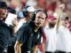Qual assento de treinador principal está mais quente na temporada de 2026: Shane Beamer ou Mike Norvell?