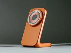 O novo carregador Stellar Orange da Nomad e Discover My Card combinam com o iPhone 17 Professional
