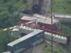 Equipes de materiais perigosos correm para o descarrilamento do trem na Pensilvânia enquanto os residentes são instruídos a se abrigar no native