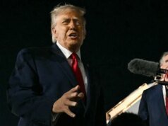 Helicóptero do Exército dos EUA cai, mas o presidente Donald Trump diz que ‘os pilotos estão bem’