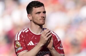 Tottenham confirma contratação de Robertson