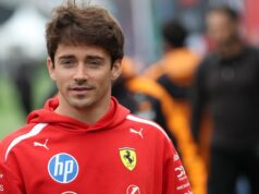 Leclerc estende contrato com a Ferrari