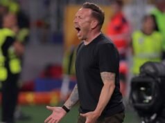 País de Gales termina temporada em baixa com derrota na Romênia