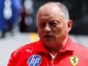 O chefe da Ferrari, Vasseur, retorna ao paddock da F1 após ser hospitalizado