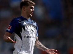O dilema de Vuskovic do Tottenham após acordo com Van Hecke