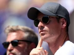 Draper vence a partida de abertura em Eastbourne sob o comando do novo técnico Murray