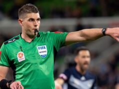 Pede que oficial do VAR da Copa do Mundo seja removido após ‘sinal de supremacia branca’