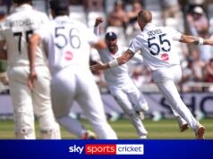 ‘Momento mágico!’ | Stokes leva o postigo após o anúncio do CHOQUE e é aplaudido pela multidão!