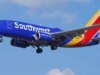 O capitão da Southwest admite que seus ‘lábios tremiam’ durante o discurso surpresa da filha do co-piloto no voo remaining