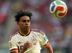 Espanha vence Uruguai e vence grupo da Copa do Mundo