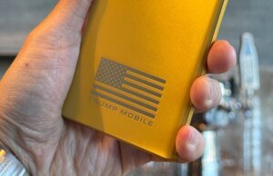 O Trump Telephone é literalmente uma gaiola dourada para um smartphone de dois anos