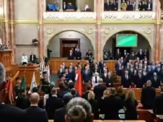 A caridade começa em casa: os legisladores húngaros votam unanimemente para reduzir os próprios salários em 40%