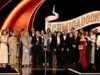 Prêmios Tony 2026: "Schmigadoon!" ganha o prêmio de melhor musical em uma temporada salva por revivals