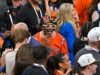 O superfã dos Knicks, Spike Lee, deveria ganhar um anel de campeonato? Essas celebridades dizem que sim