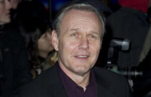 Anthony Head, estrela britânica de ‘Ted Lasso’, ‘Merlin’ e ‘Buffy the Vampire Slayer’, morre aos 72 anos