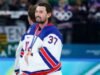 Connor Hellebuyck será sempre mudado?